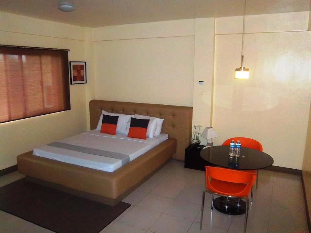 Hotel Cara Lipa City Szoba fotó
