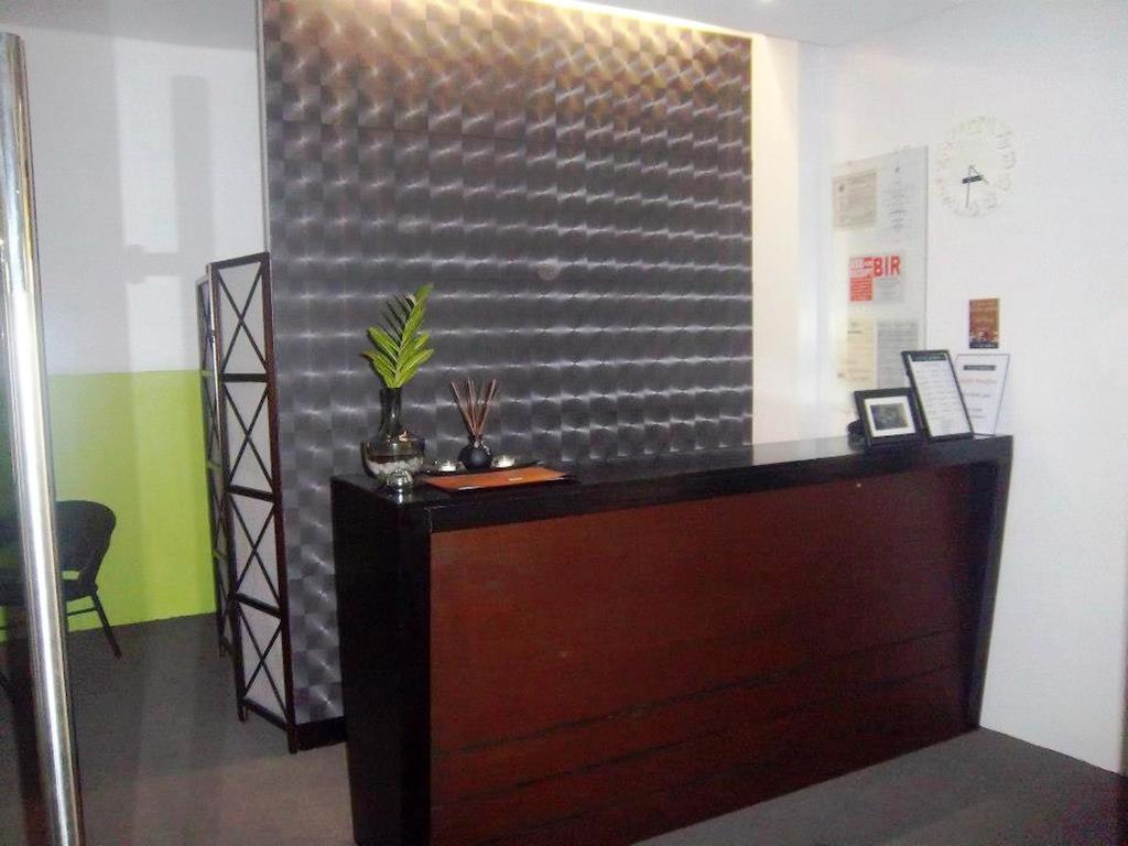 Hotel Cara Lipa City Kültér fotó