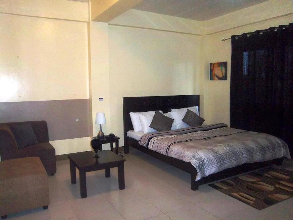 Hotel Cara Lipa City Kültér fotó